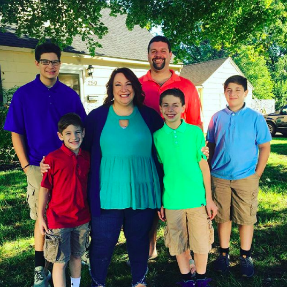 TLC Families Give Thanks Inside TLC